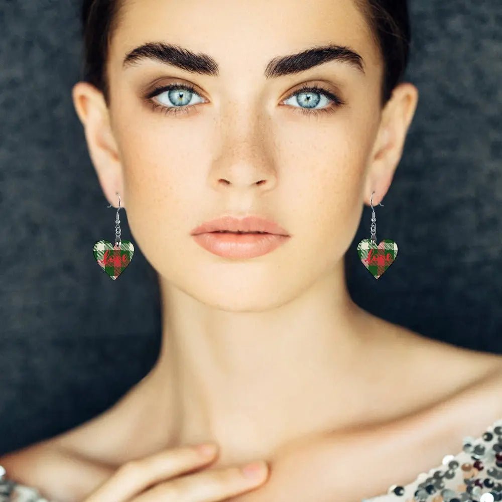 Tartan Wooden Heart Love Earring - Piryoung Shop