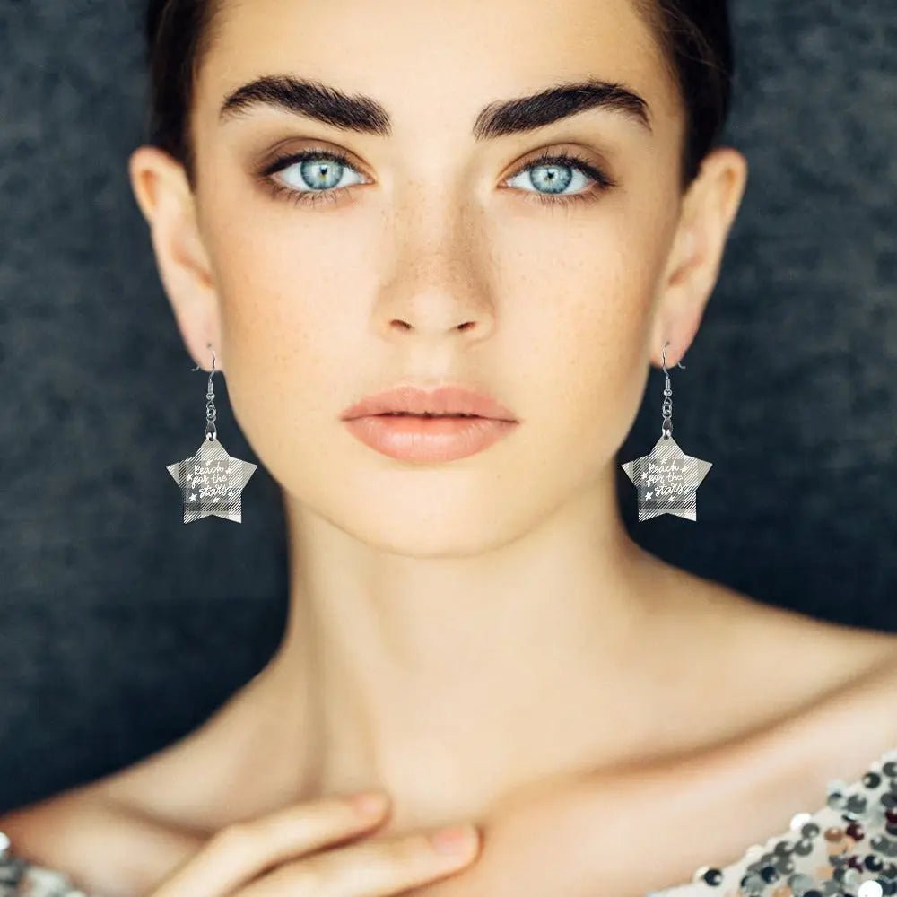 Tartan Wooden Star Earring - Piryoung Shop