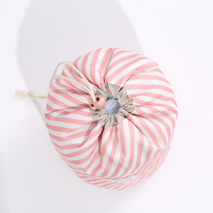 Round Make-up Accessories or Toiletries Bag On-the-Go or for Travel