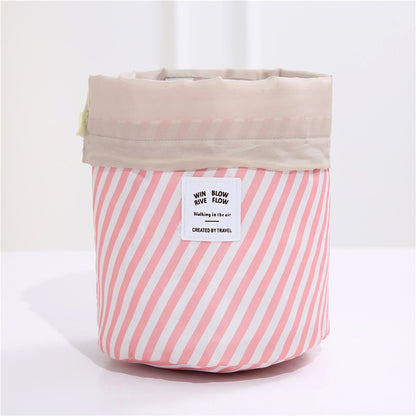 Round Make-up Accessories or Toiletries Bag On-the-Go or for Travel