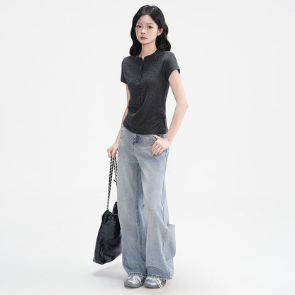 Half-Open Collar Buttoned Shoulder Tee
